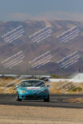 media/Dec-03-2023-Speed Ventures (Sun) [[63e011f1de]]/2-Race Group/Session 3 (Race Set 2)/